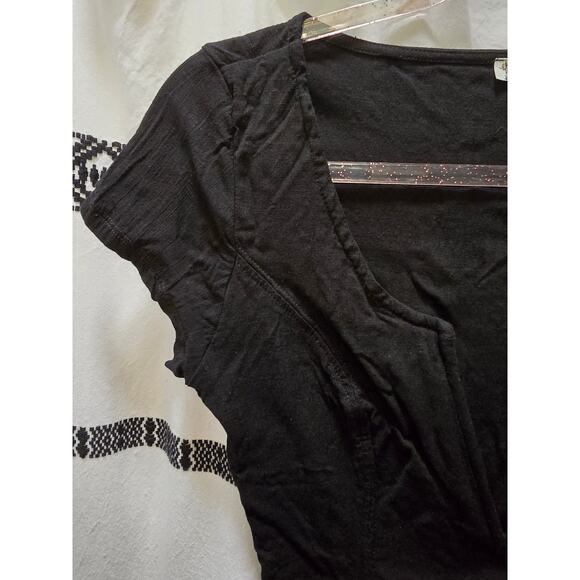 Intimately Free People black wire deep V-neck short sleeve bodysuit small - Picture 4 of 11